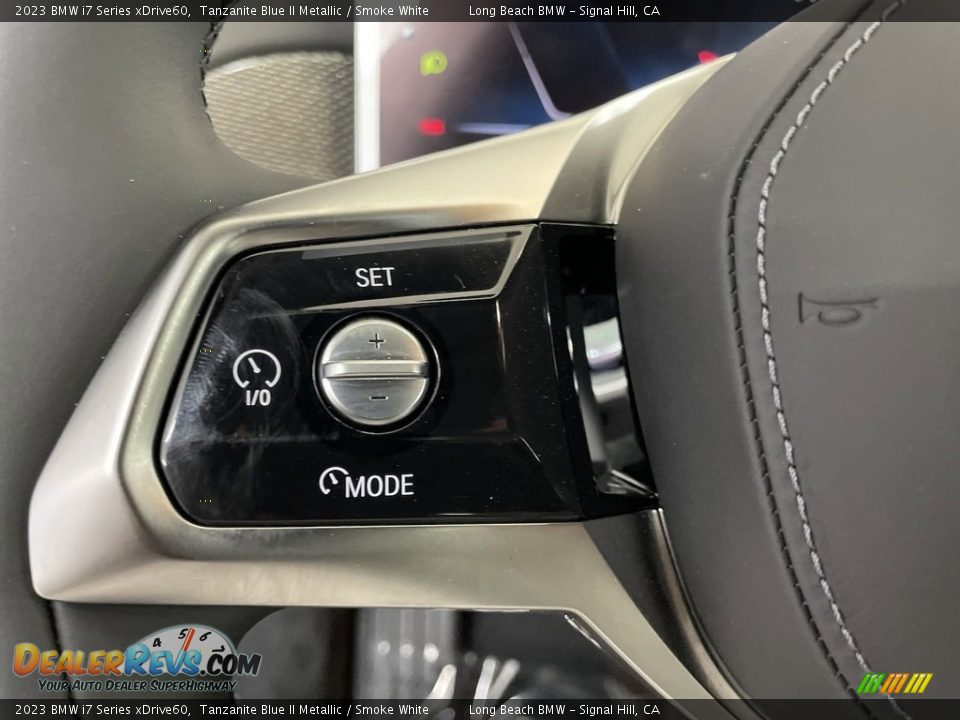 2023 BMW i7 Series xDrive60 Steering Wheel Photo #15