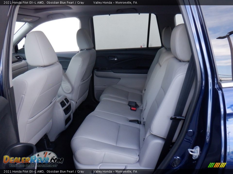 Rear Seat of 2021 Honda Pilot EX-L AWD Photo #30