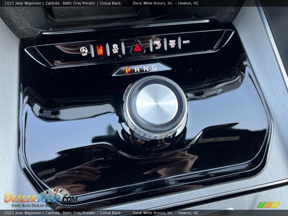 2023 Jeep Wagoneer L Carbide Shifter Photo #33