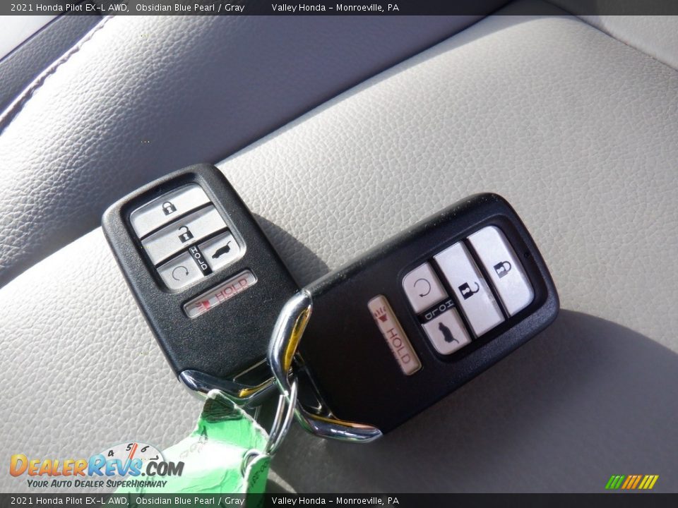 Keys of 2021 Honda Pilot EX-L AWD Photo #35