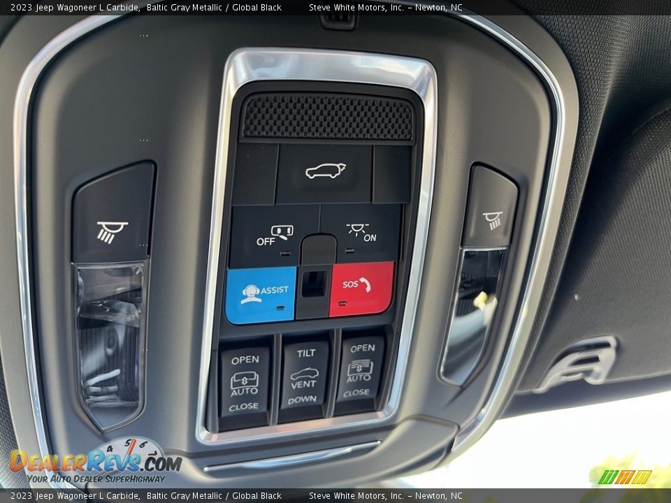 Controls of 2023 Jeep Wagoneer L Carbide Photo #36