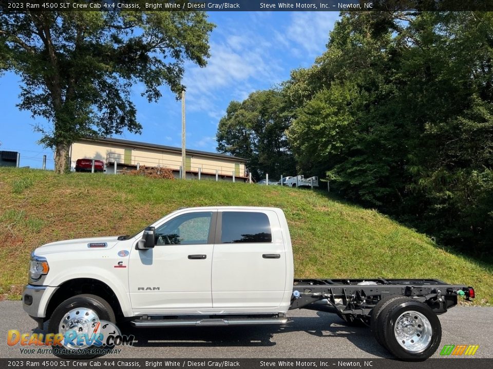 Bright White 2023 Ram 4500 SLT Crew Cab 4x4 Chassis Photo #1