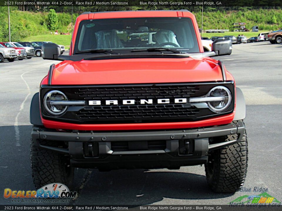 2023 Ford Bronco Wildtrak 4X4 2-Door Race Red / Medium Sandstone Photo #4