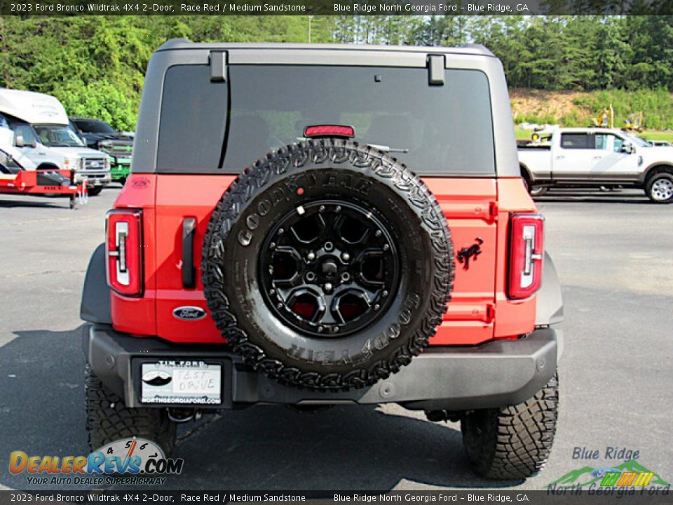 2023 Ford Bronco Wildtrak 4X4 2-Door Race Red / Medium Sandstone Photo #5