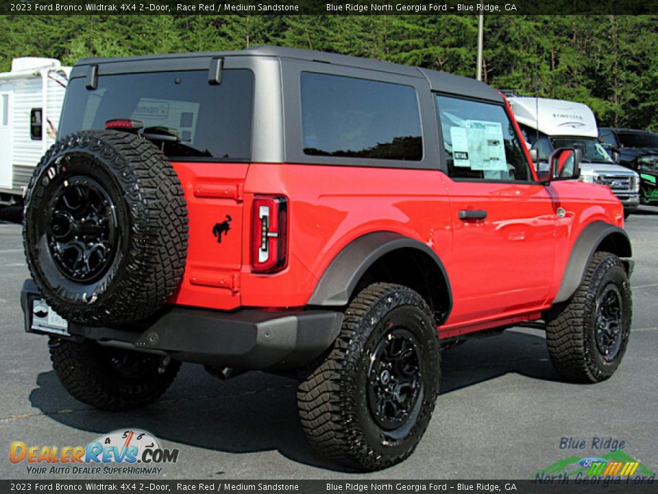 2023 Ford Bronco Wildtrak 4X4 2-Door Race Red / Medium Sandstone Photo #6