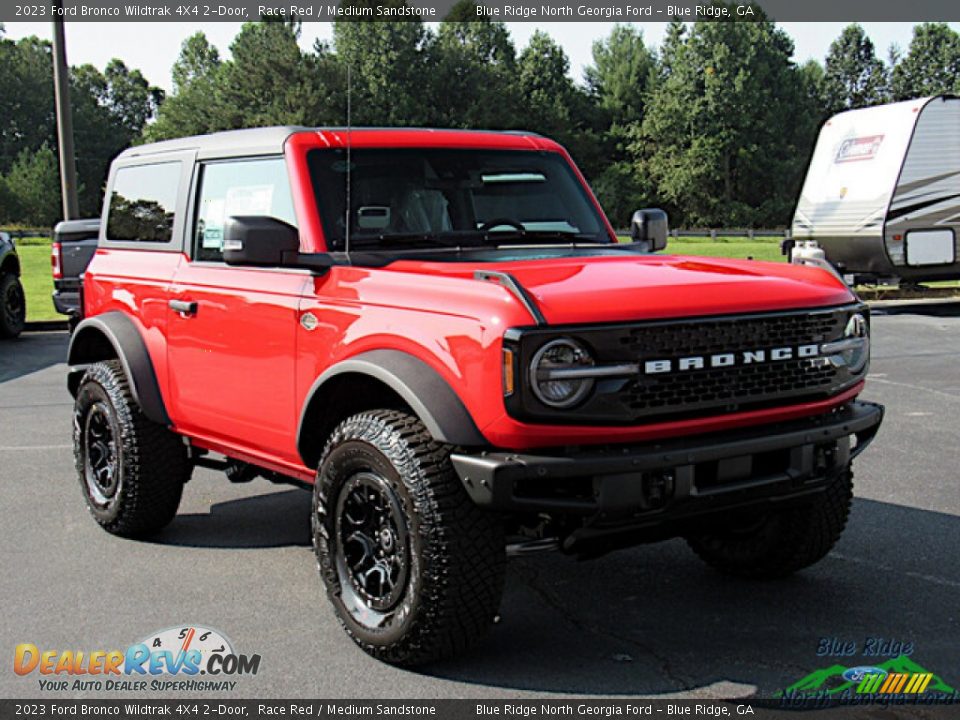 2023 Ford Bronco Wildtrak 4X4 2-Door Race Red / Medium Sandstone Photo #8