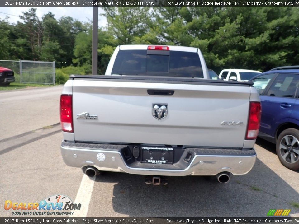 2017 Ram 1500 Big Horn Crew Cab 4x4 Bright Silver Metallic / Black/Diesel Gray Photo #5