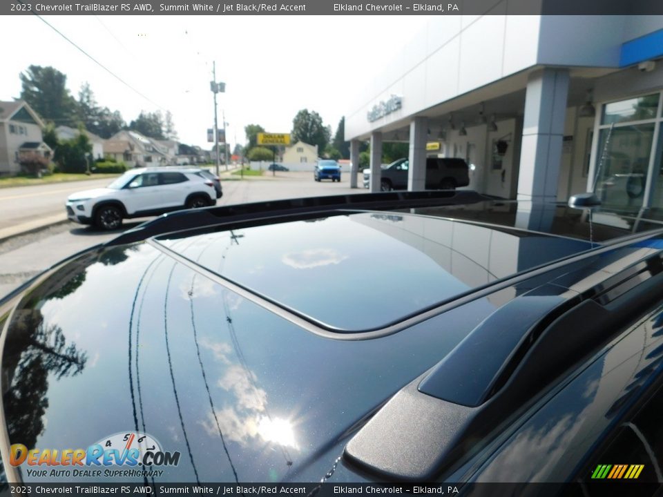 2023 Chevrolet TrailBlazer RS AWD Summit White / Jet Black/Red Accent Photo #18