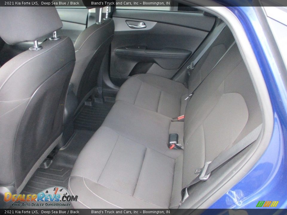 2021 Kia Forte LXS Deep Sea Blue / Black Photo #7