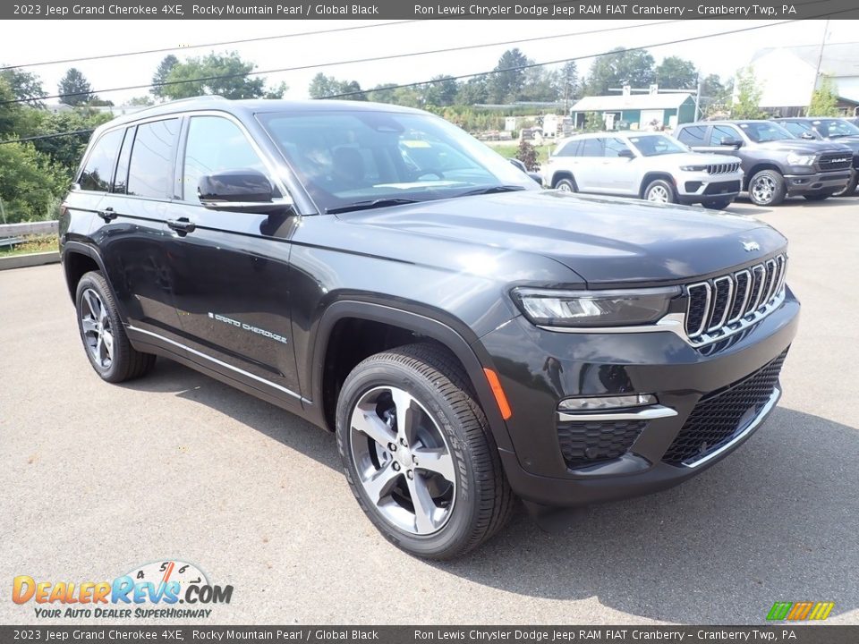 2023 Jeep Grand Cherokee 4XE Rocky Mountain Pearl / Global Black Photo #7