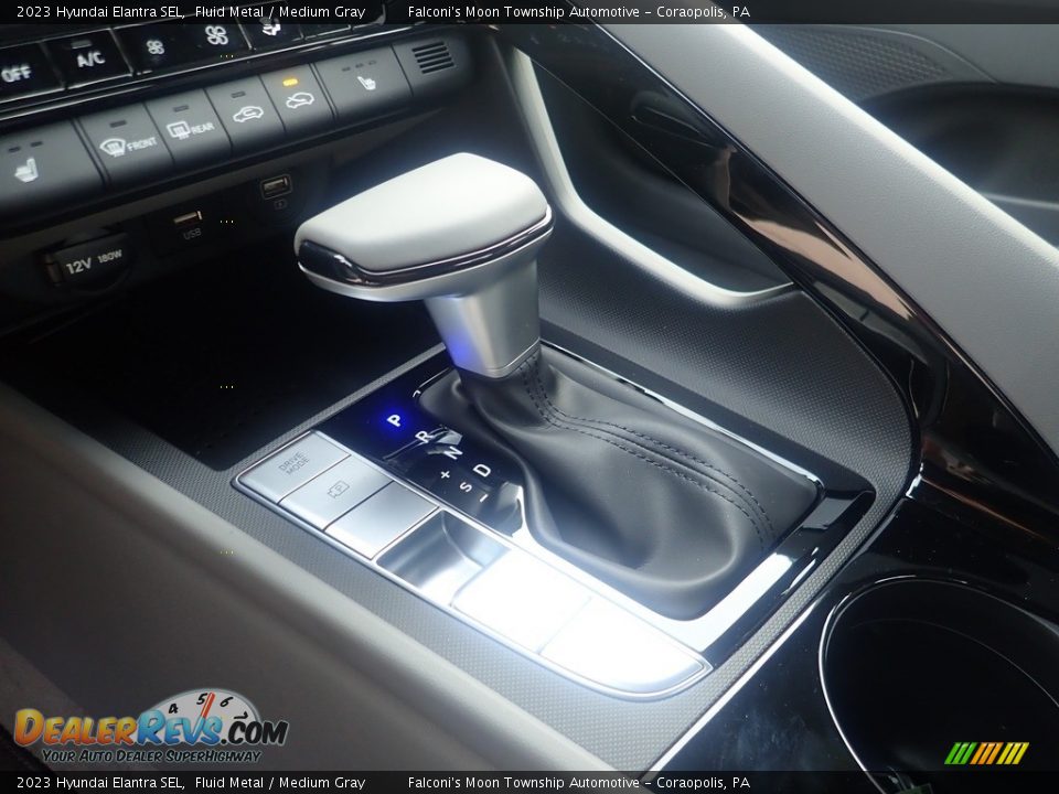 2023 Hyundai Elantra SEL Shifter Photo #15