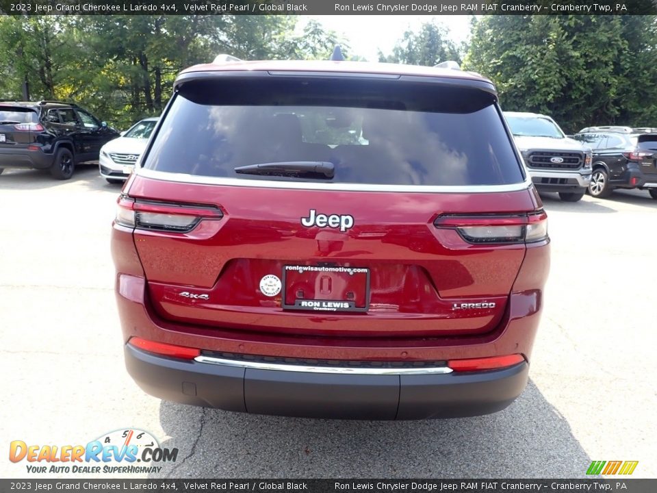 2023 Jeep Grand Cherokee L Laredo 4x4 Velvet Red Pearl / Global Black Photo #4