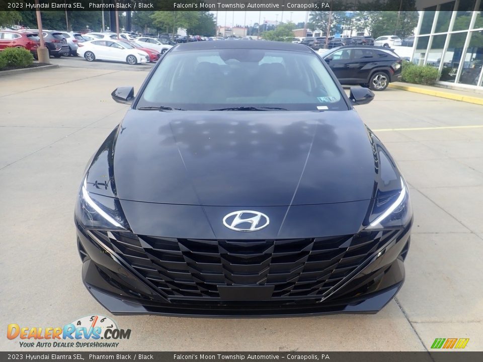 2023 Hyundai Elantra SEL Phantom Black / Black Photo #8