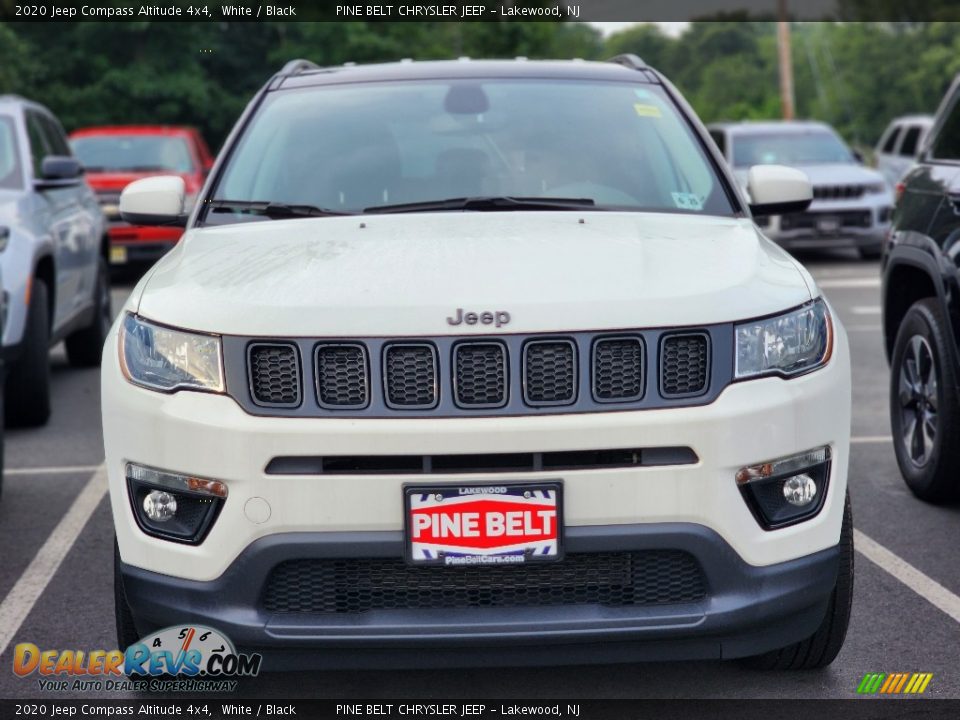 2020 Jeep Compass Altitude 4x4 White / Black Photo #2