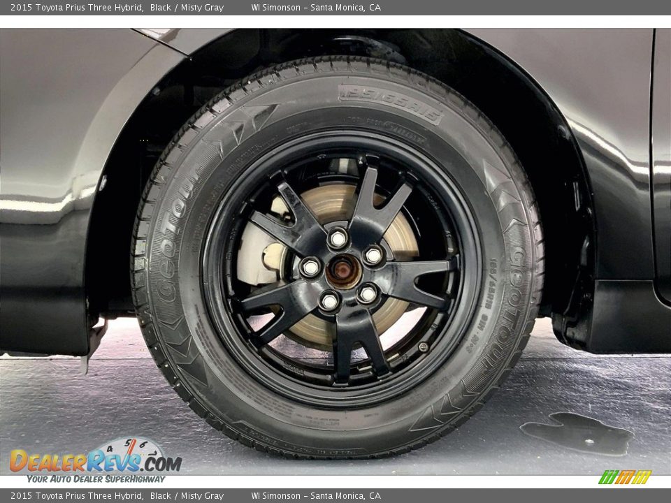 Custom Wheels of 2015 Toyota Prius Three Hybrid Photo #8
