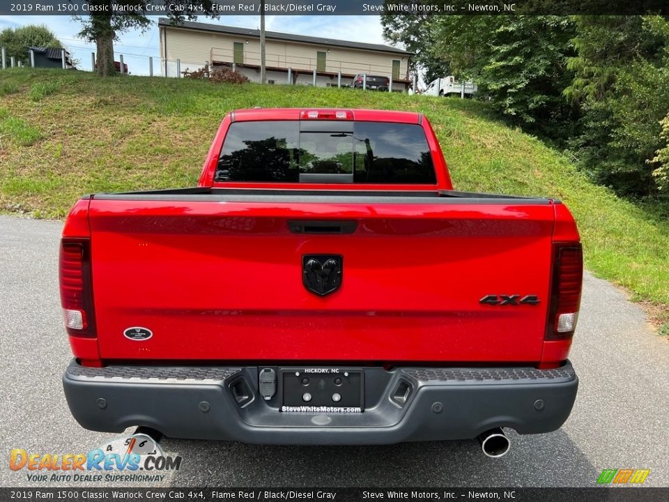 Exhaust of 2019 Ram 1500 Classic Warlock Crew Cab 4x4 Photo #7