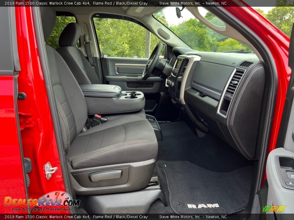 Front Seat of 2019 Ram 1500 Classic Warlock Crew Cab 4x4 Photo #16