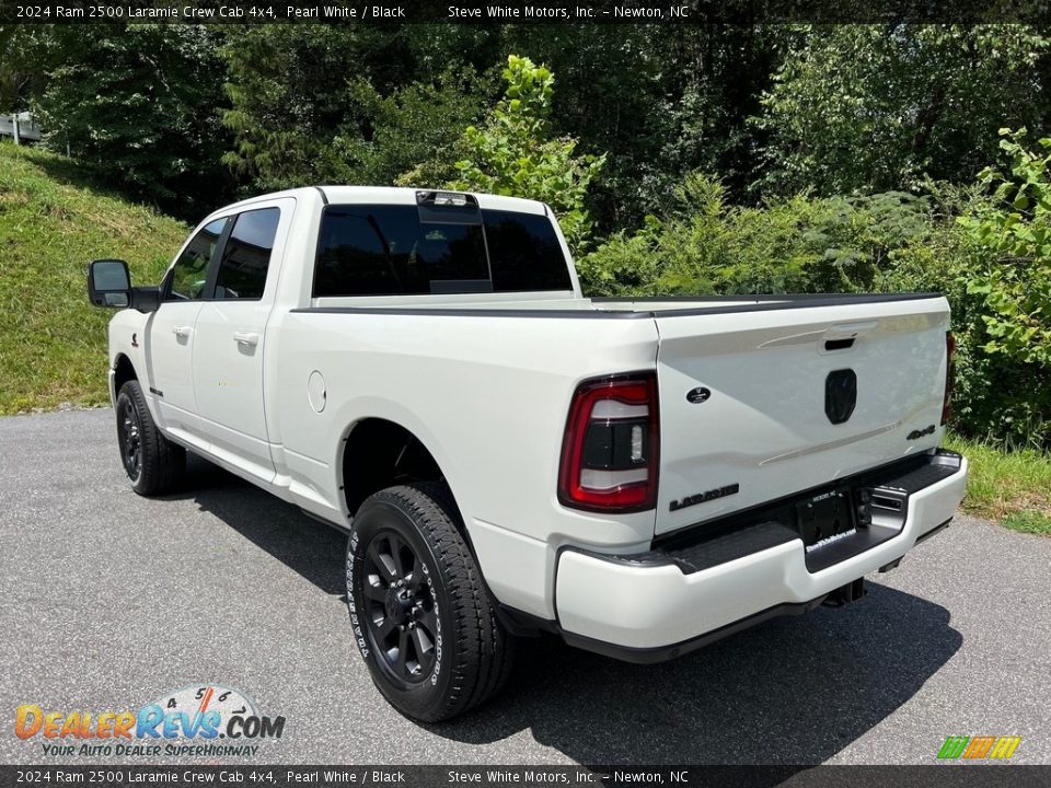 2024 Ram 2500 Laramie Crew Cab 4x4 Pearl White / Black Photo #10