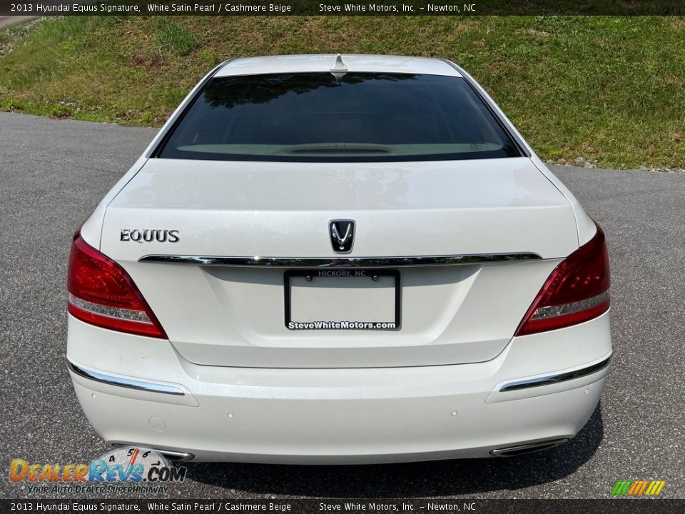 White Satin Pearl 2013 Hyundai Equus Signature Photo #7