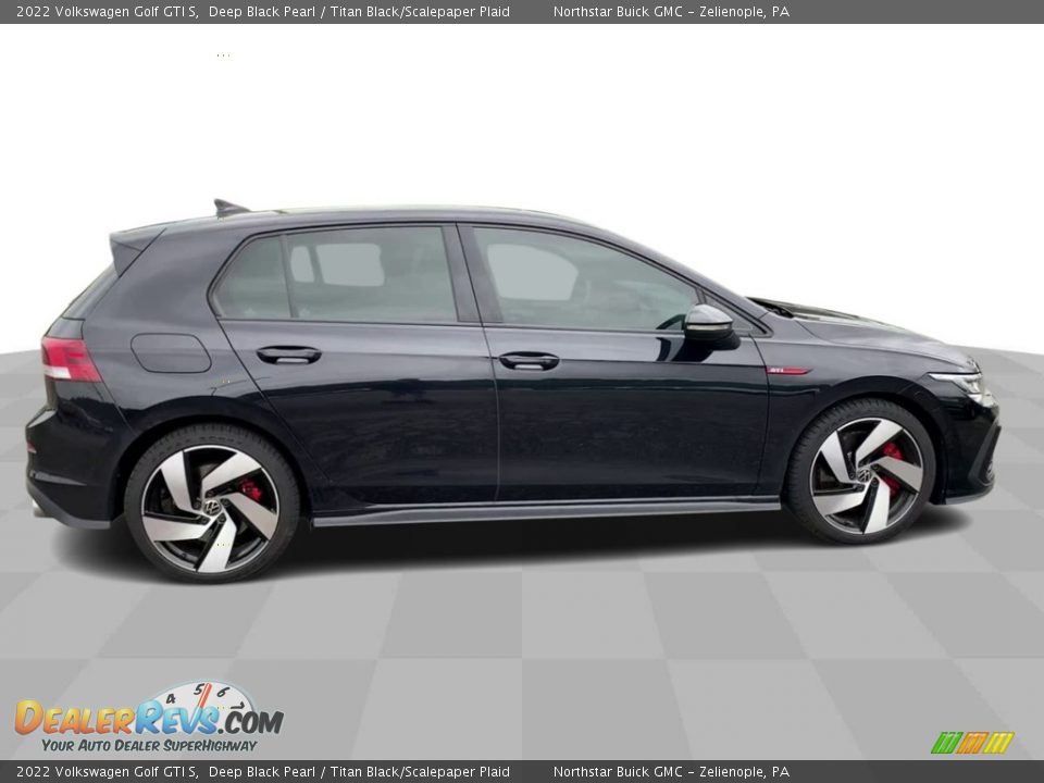 2022 Volkswagen Golf GTI S Deep Black Pearl / Titan Black/Scalepaper Plaid Photo #9