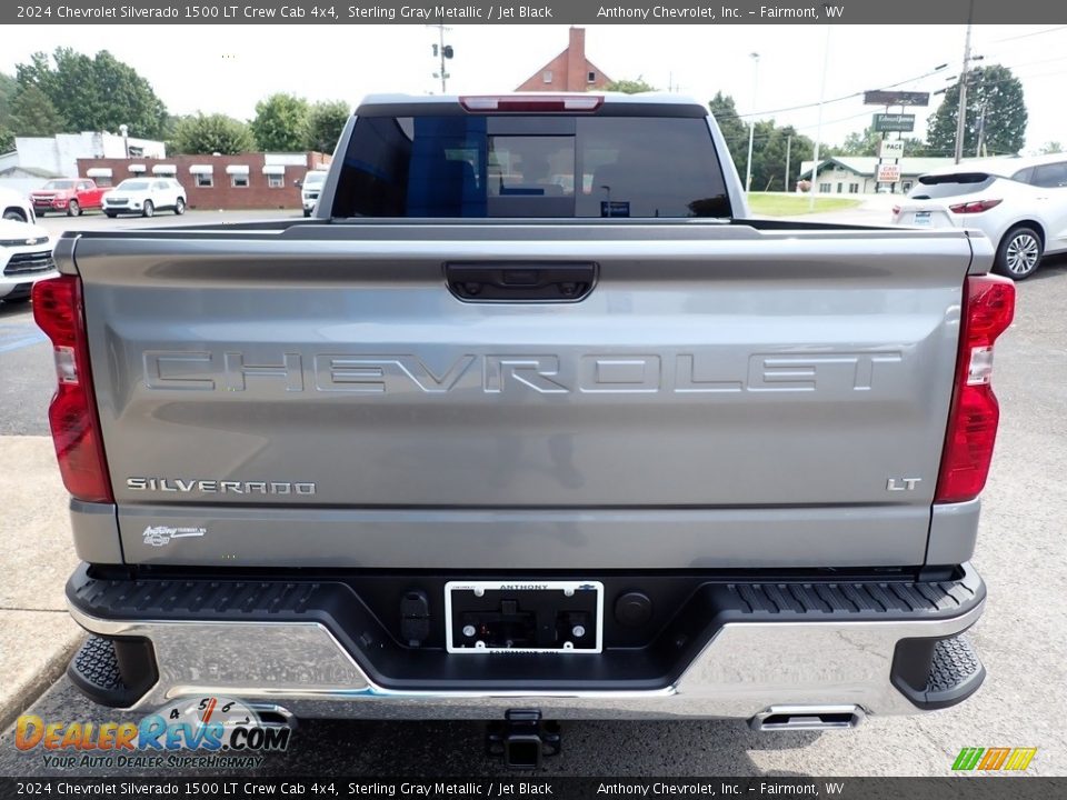 2024 Chevrolet Silverado 1500 LT Crew Cab 4x4 Sterling Gray Metallic / Jet Black Photo #4