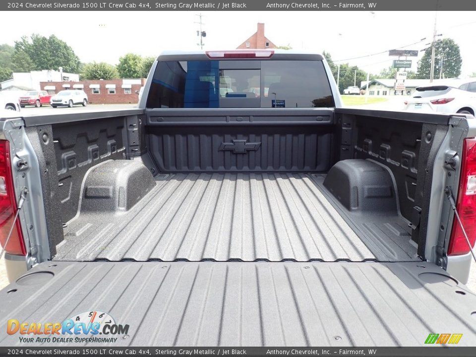 2024 Chevrolet Silverado 1500 LT Crew Cab 4x4 Sterling Gray Metallic / Jet Black Photo #5