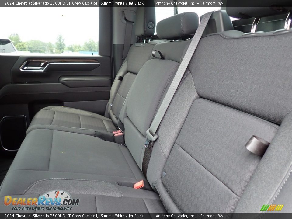 2024 Chevrolet Silverado 2500HD LT Crew Cab 4x4 Summit White / Jet Black Photo #12