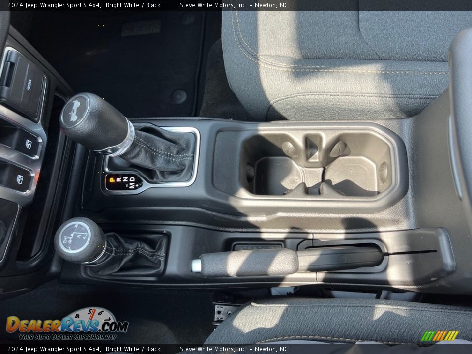 2024 Jeep Wrangler Sport S 4x4 Shifter Photo #22