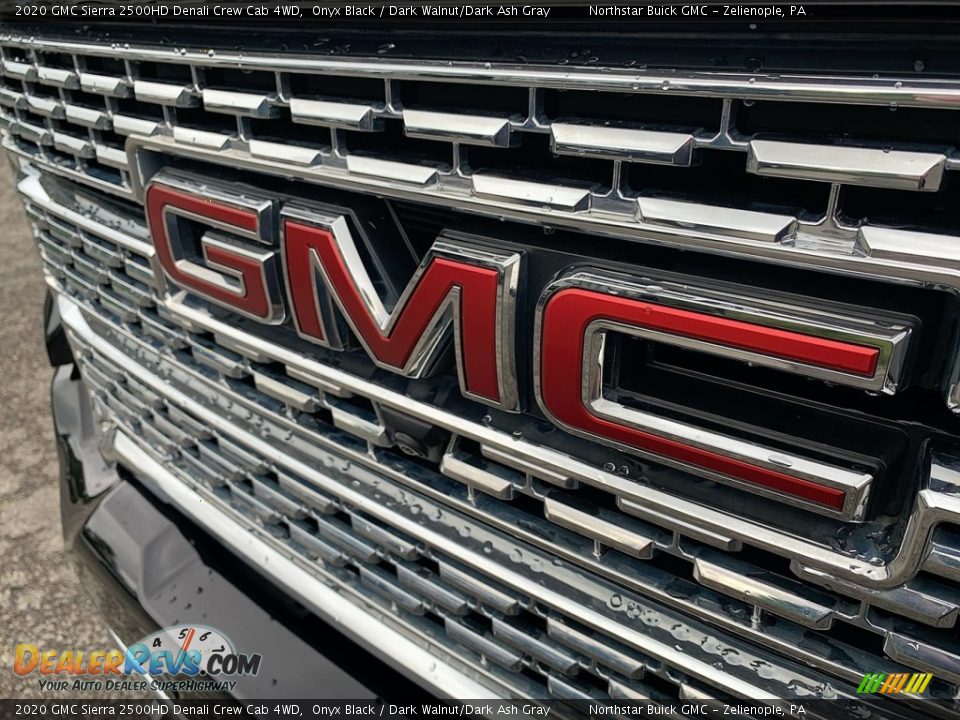 2020 GMC Sierra 2500HD Denali Crew Cab 4WD Onyx Black / Dark Walnut/Dark Ash Gray Photo #33