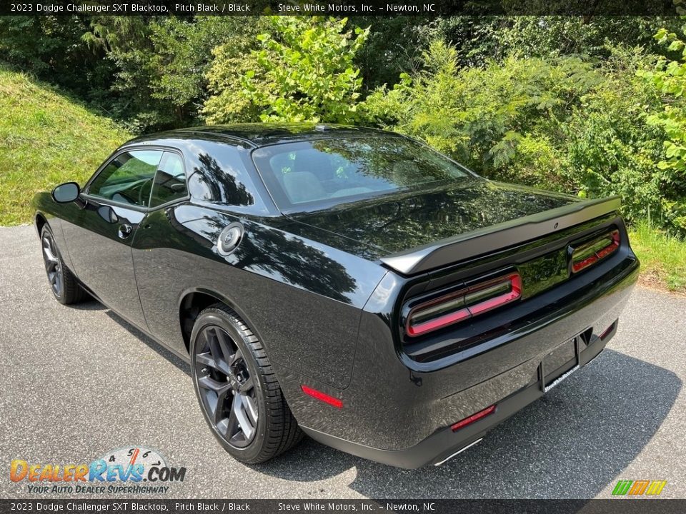 2023 Dodge Challenger SXT Blacktop Pitch Black / Black Photo #8