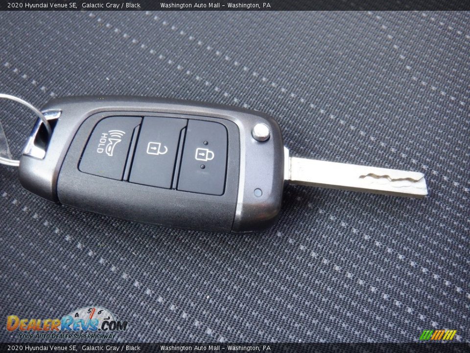 Keys of 2020 Hyundai Venue SE Photo #25