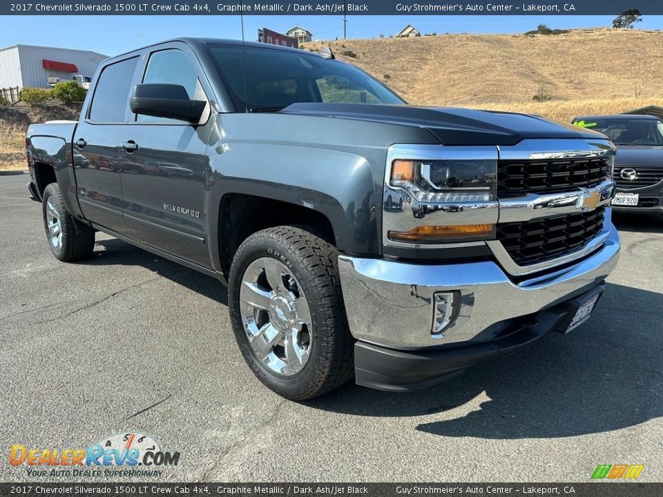 Front 3/4 View of 2017 Chevrolet Silverado 1500 LT Crew Cab 4x4 Photo #1