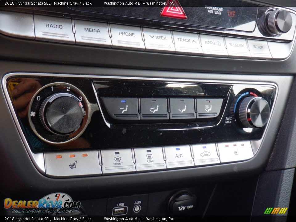 Controls of 2018 Hyundai Sonata SEL Photo #3