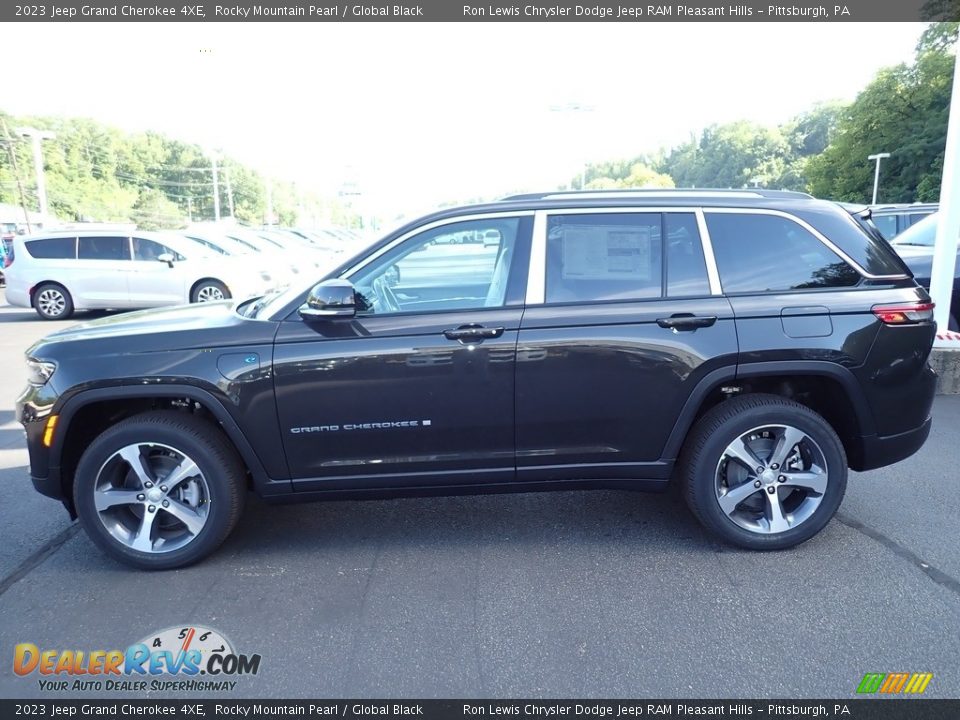 2023 Jeep Grand Cherokee 4XE Rocky Mountain Pearl / Global Black Photo #2