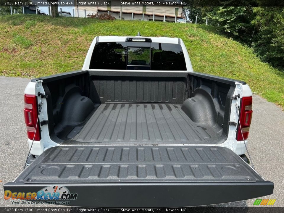 2023 Ram 1500 Limited Crew Cab 4x4 Bright White / Black Photo #8