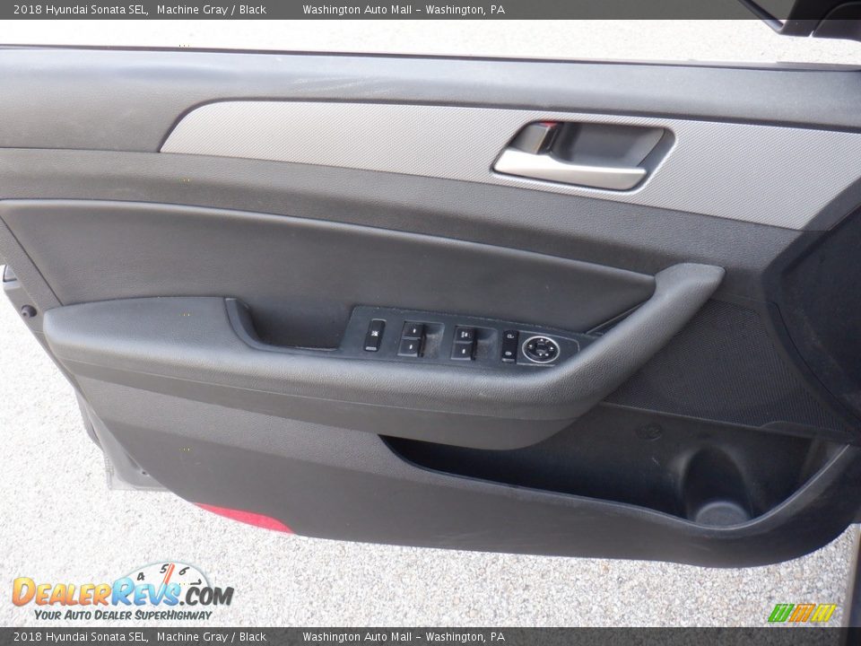 Door Panel of 2018 Hyundai Sonata SEL Photo #20