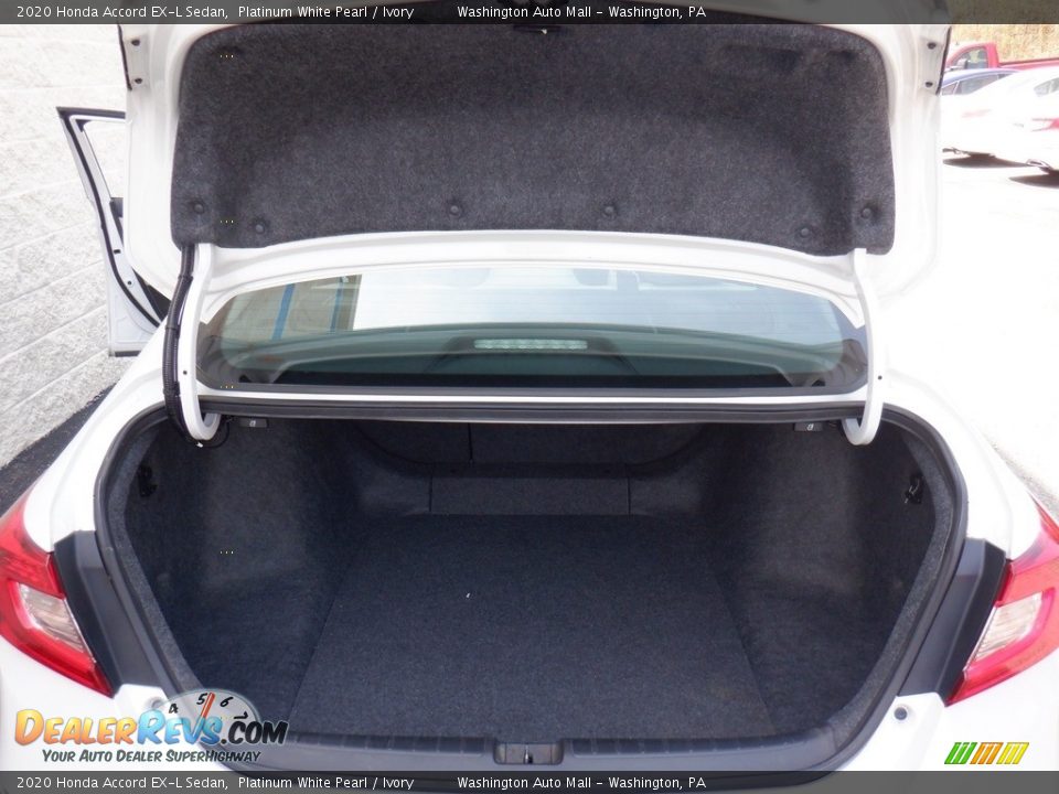 2020 Honda Accord EX-L Sedan Platinum White Pearl / Ivory Photo #30