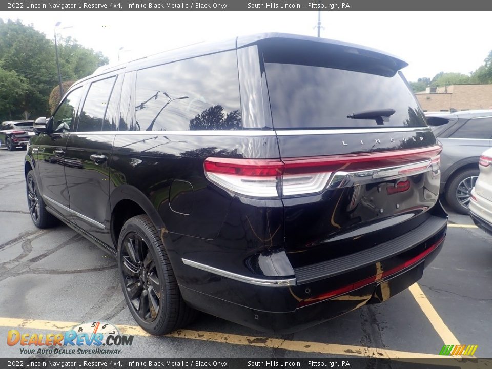 2022 Lincoln Navigator L Reserve 4x4 Infinite Black Metallic / Black Onyx Photo #2