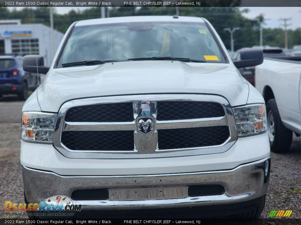 2022 Ram 1500 Classic Regular Cab Bright White / Black Photo #2