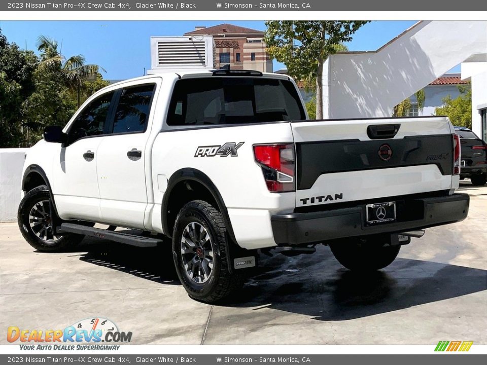 Glacier White 2023 Nissan Titan Pro-4X Crew Cab 4x4 Photo #10