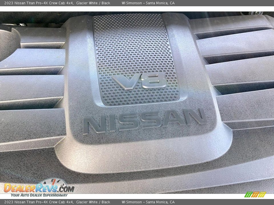 2023 Nissan Titan Pro-4X Crew Cab 4x4 Glacier White / Black Photo #32
