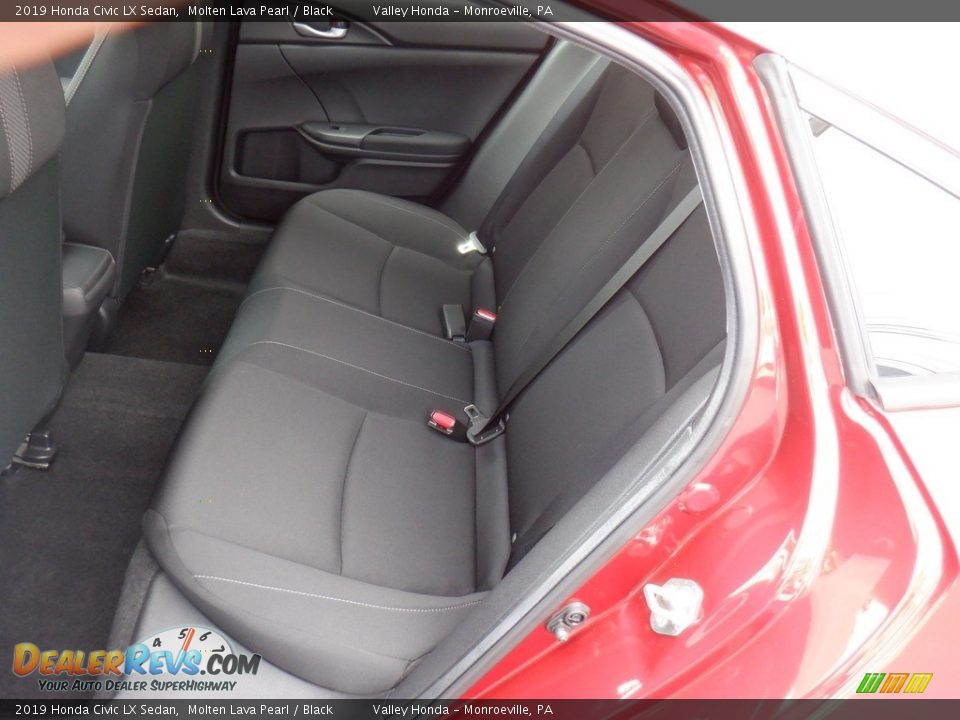 2019 Honda Civic LX Sedan Molten Lava Pearl / Black Photo #24
