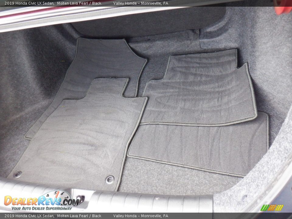 2019 Honda Civic LX Sedan Molten Lava Pearl / Black Photo #26