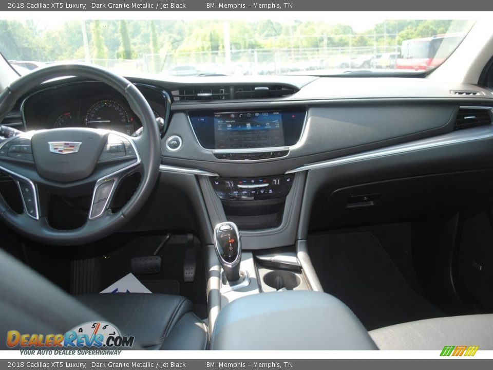 Dashboard of 2018 Cadillac XT5 Luxury Photo #9