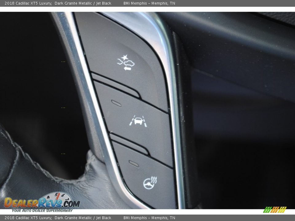 2018 Cadillac XT5 Luxury Steering Wheel Photo #14