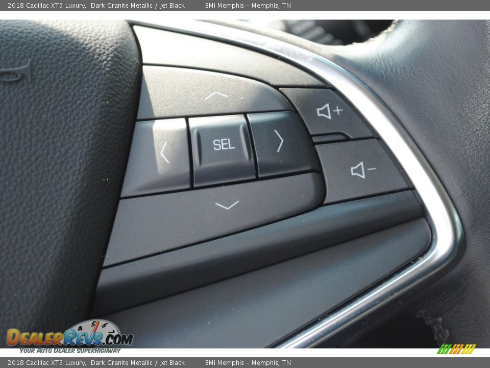 2018 Cadillac XT5 Luxury Steering Wheel Photo #15