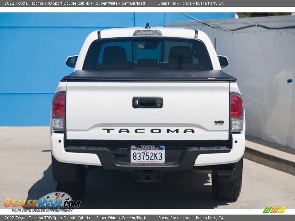 2022 Toyota Tacoma TRD Sport Double Cab 4x4 Super White / Cement/Black Photo #9