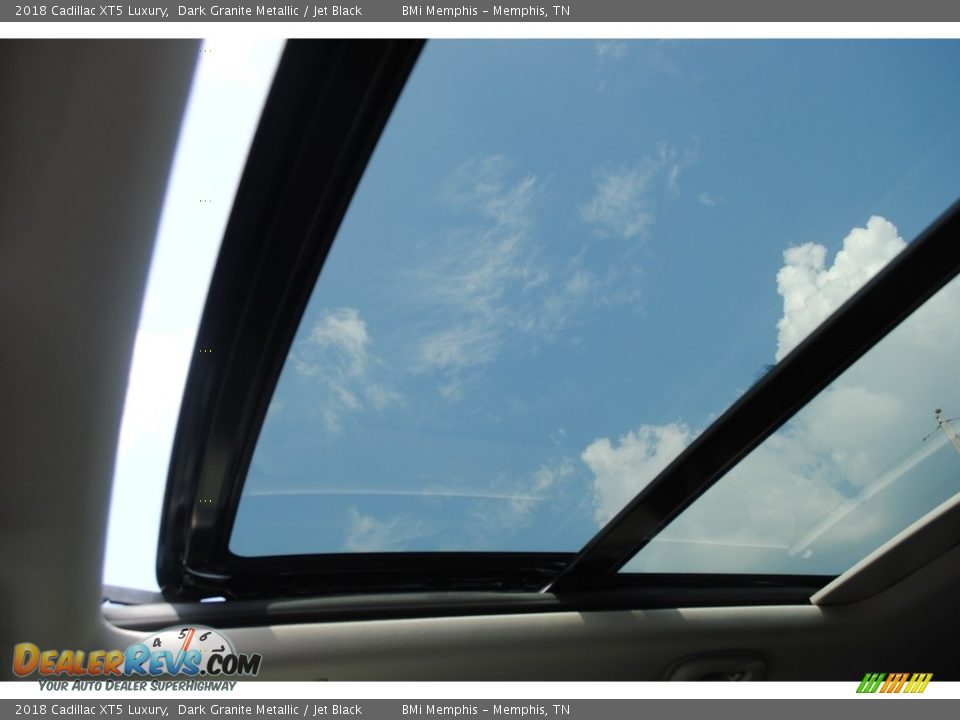 Sunroof of 2018 Cadillac XT5 Luxury Photo #21