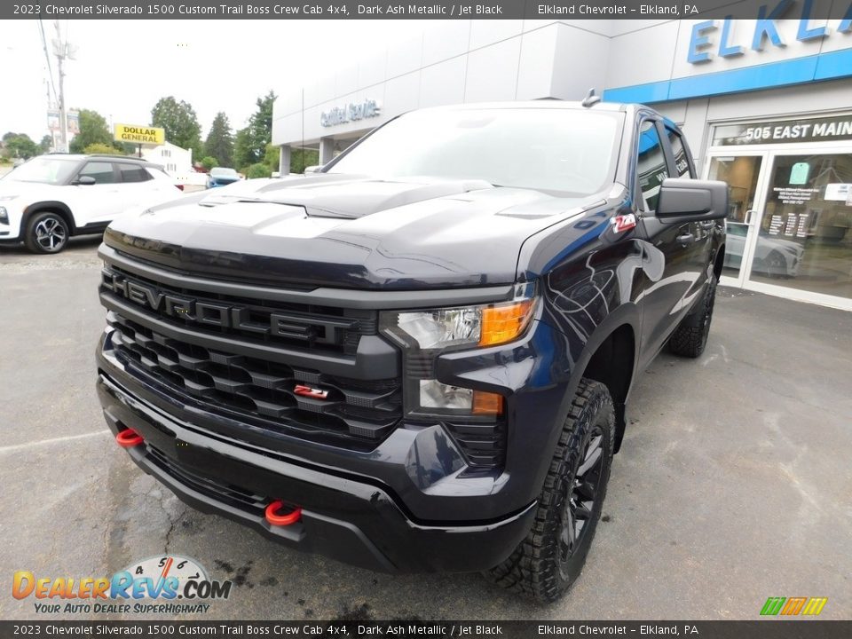 2023 Chevrolet Silverado 1500 Custom Trail Boss Crew Cab 4x4 Dark Ash Metallic / Jet Black Photo #2