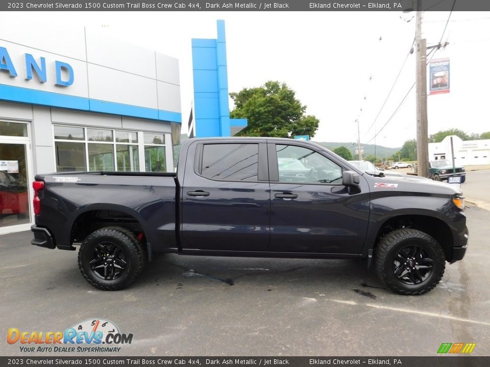 2023 Chevrolet Silverado 1500 Custom Trail Boss Crew Cab 4x4 Dark Ash Metallic / Jet Black Photo #7